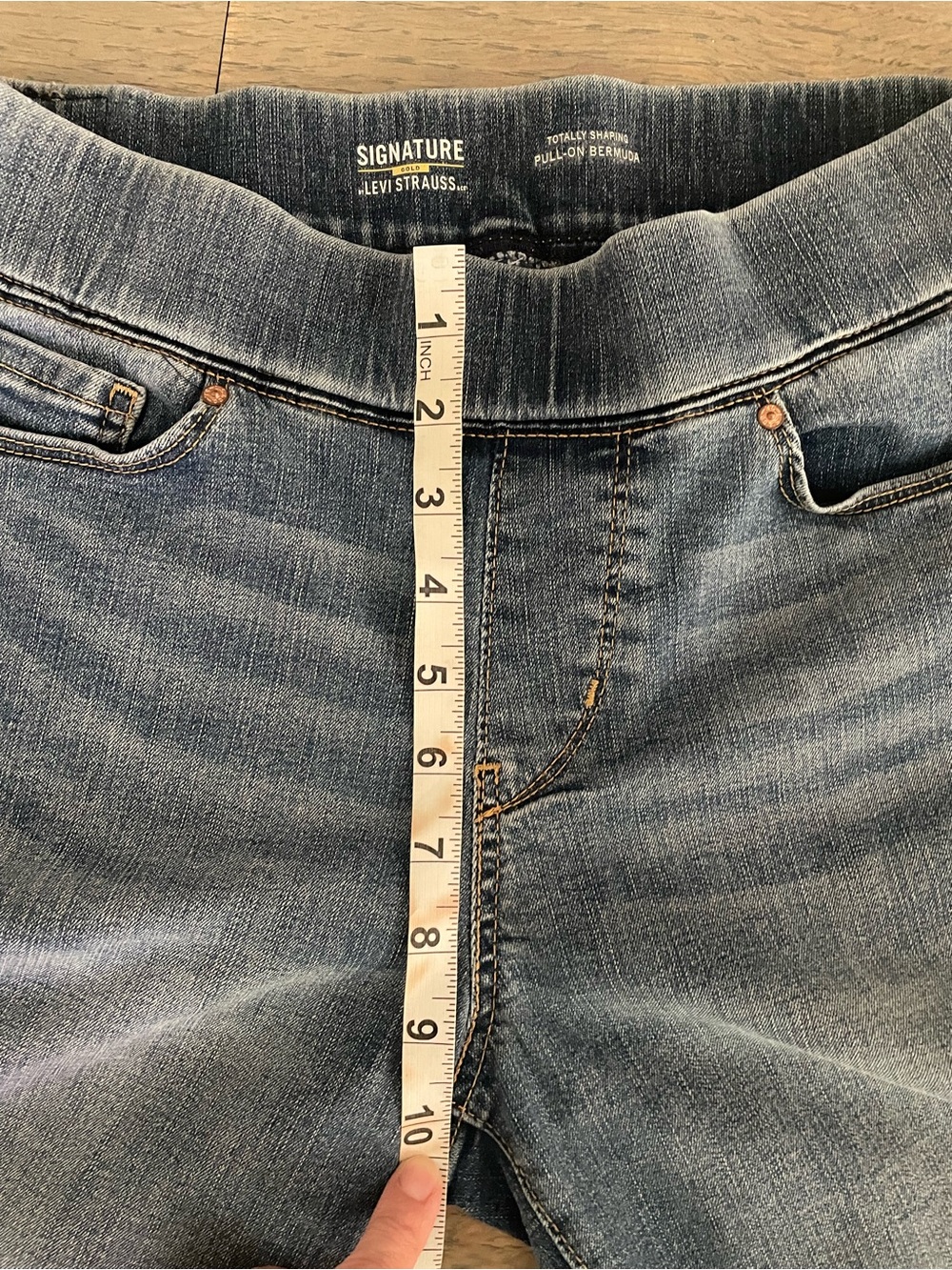 Signature by Levi Strauss Stretch Denim Bermuda Shorts in Medium Blue - Picture 7 of 11
